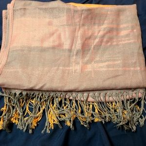 Cashmere scarf
